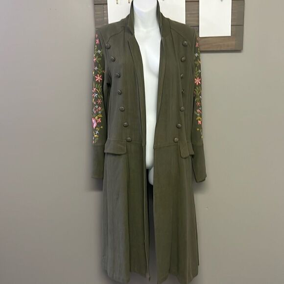 Aratta Jackets & Blazers - Aratta Silent Journey Multi Blend Sleeve Floral Embroidered Cherish Coat -S